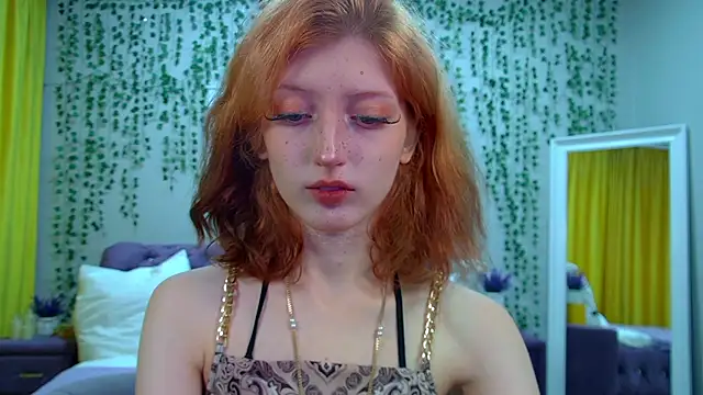 Snapshot of MistyMarlo chatting on 8, 9, 2025 MistyMarlo online show from 8, 9, 2025