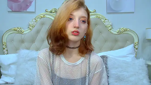 Snapshot of MistyMarlo chatting on 28, 9, 2025 MistyMarlo online show from 28, 9, 2025