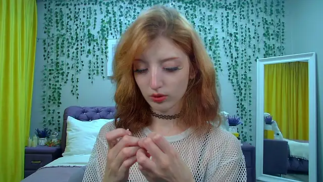 Snapshot of MistyMarlo chatting on 9, 10, 2025 MistyMarlo online show from 9, 10, 2025