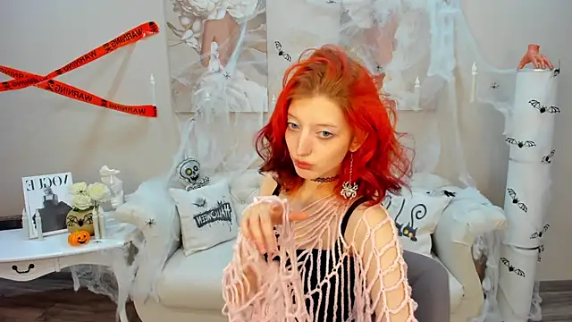 Snapshot of MistyMarlo chatting on 25, 10, 2025 MistyMarlo online show from 25, 10, 2025