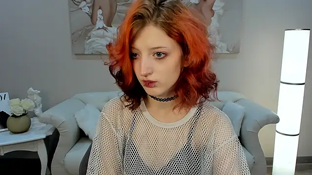 Snapshot of MistyMarlo chatting on 8, 11, 2025 MistyMarlo online show from 8, 11, 2025