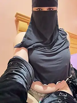  Laiali  online show from 2, 2, 2026