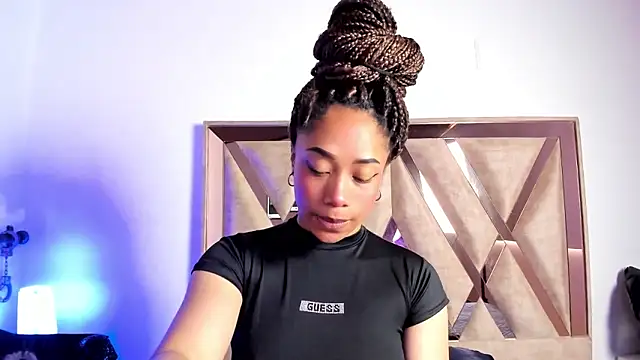 Snapshot of Katy_ortiiz chatting on 25, 10, 2025 Katy ortiiz online show from 25, 10, 2025