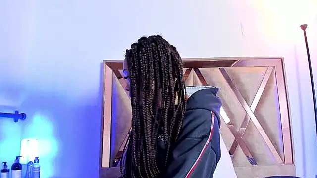 Snapshot of Katy_ortiiz chatting on 17, 11, 2025 Katy ortiiz online show from 17, 11, 2025