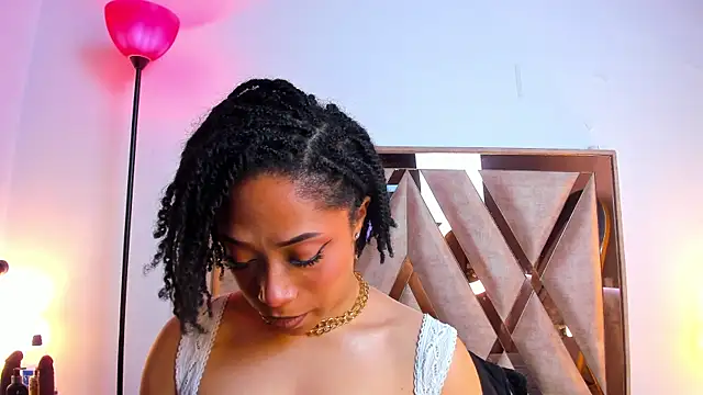 Snapshot of Katy_ortiiz chatting on 8, 7, 2026 Katy ortiiz online show from 8, 7, 2026