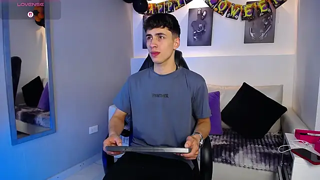 AdrianRinaldi online show from 16, 10, 2025