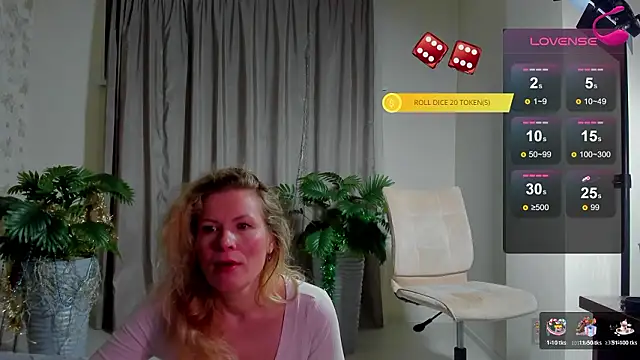 Julia Giulia online show from 16, 3, 2026