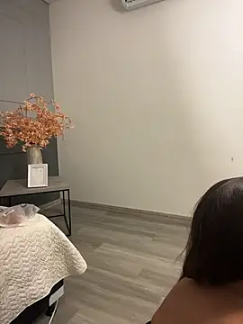 AnnyVega  online show from 2, 12, 2025