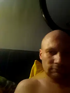 Snapshot of Spaner3300 chatting on 9, 7, 2026 Spaner3300 online show from 9, 7, 2026