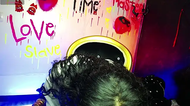 Sweettpleasure online show from 22, 10, 2025