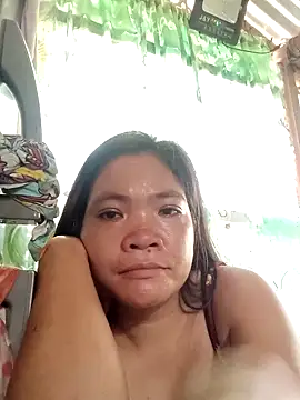 Snapshot of Sweet_dhea05 chatting on 19, 11, 2025 Sweet dhea05 online show from 19, 11, 2025