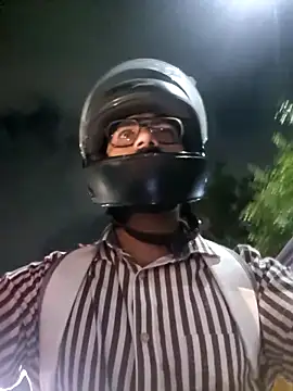 Snapshot of YoursThickDick chatting on 18, 9, 2025 YoursThickDick online show from 18, 9, 2025