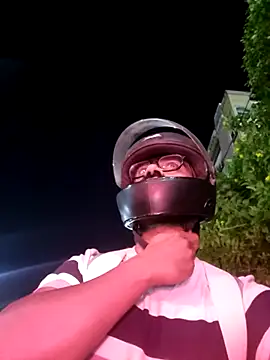 Snapshot of YoursThickDick chatting on 24, 9, 2025 YoursThickDick online show from 24, 9, 2025