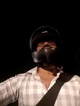 Snapshot of YoursThickDick chatting on 10, 10, 2025 YoursThickDick online show from 10, 10, 2025