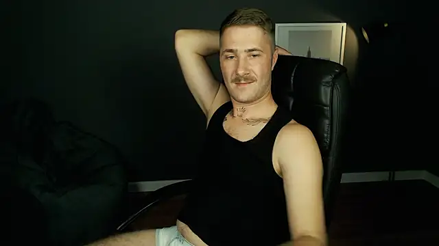 Snapshot of Mr_At_ chatting on 17, 9, 2025 Mr At online show from 17, 9, 2025