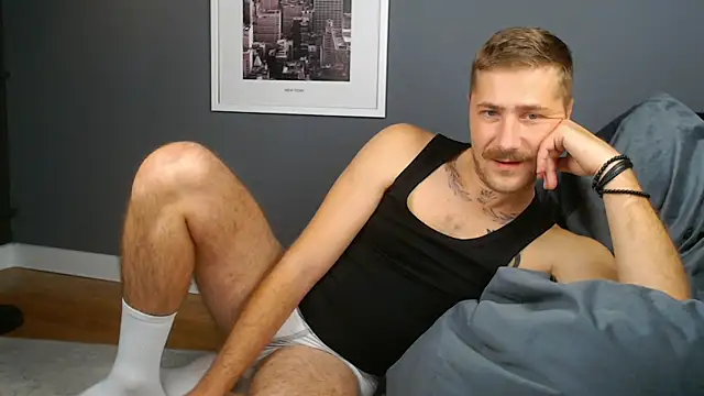 Snapshot of Mr_At_ chatting on 30, 10, 2025 Mr At online show from 30, 10, 2025