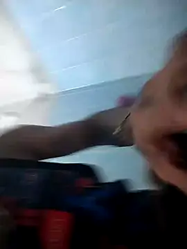 Snapshot of Yayoope chatting on 17, 12, 2025 Yayoope online show from 17, 12, 2025