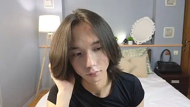 okerriella online show from 24, 9, 2025