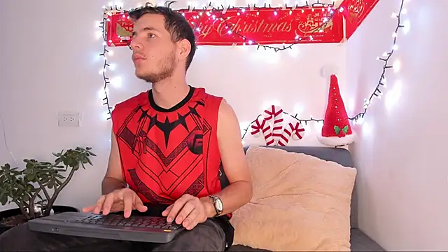 lara and danny online show from 21, 11, 2025