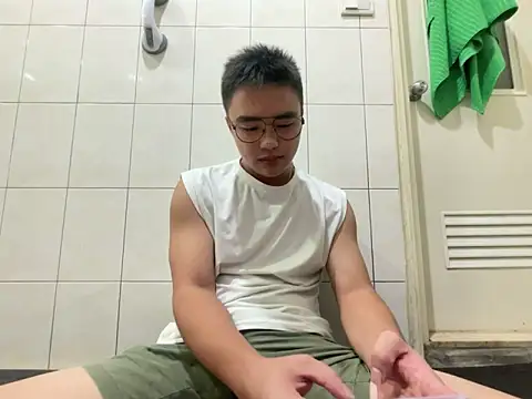 greenteazhang online show from 7, 11, 2025