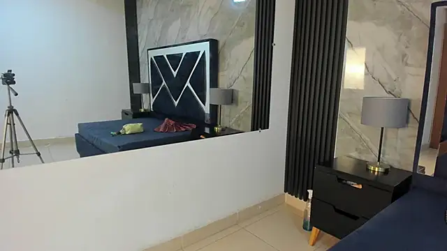 Snapshot of Megan_Sweetas chatting on 9, 11, 2025 Megan Sweetas online show from 9, 11, 2025