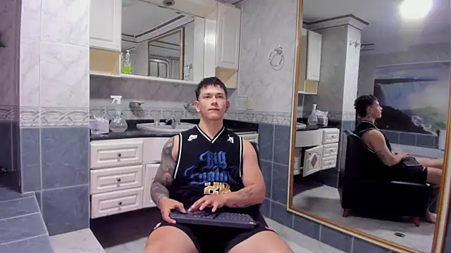 Thomas moon online show from 18, 9, 2025