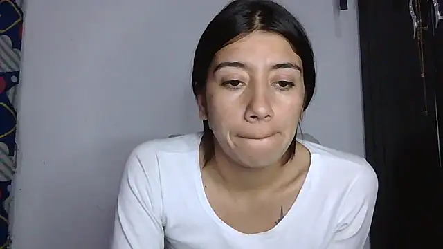 Madow Lu online show from 1, 11, 2025