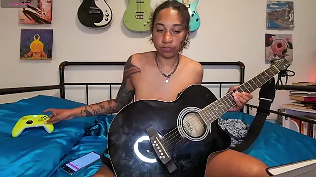 onlystrings online show from 1, 4, 2026