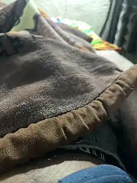 Snapshot of meralund9inch chatting on 18, 2, 2026 meralund9inch online show from 18, 2, 2026