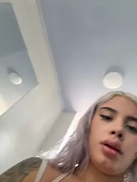 YouCandiSumisa online show from 18, 4, 2026