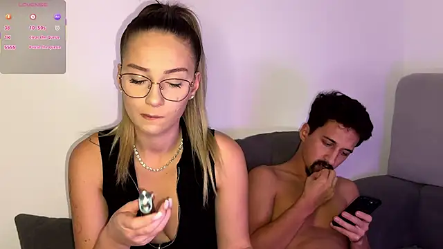 ScarlettSmithX online show from 2, 11, 2025