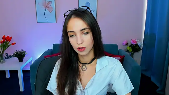 Snapshot of EllaSteele chatting on 19, 9, 2025 EllaSteele online show from 19, 9, 2025