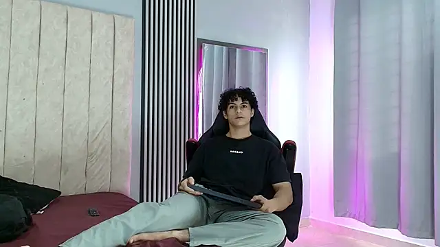 Snapshot of mikey_banji chatting on 24, 9, 2025 mikey banji online show from 24, 9, 2025