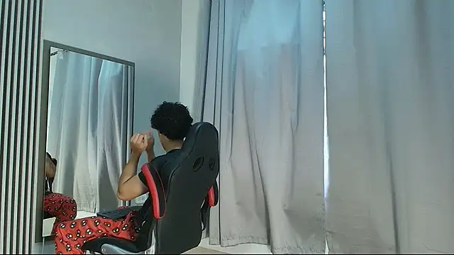 Snapshot of mikey_banji chatting on 30, 9, 2025 mikey banji online show from 30, 9, 2025