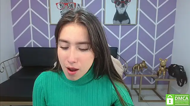 Adhara Kitten online show from 30, 9, 2025