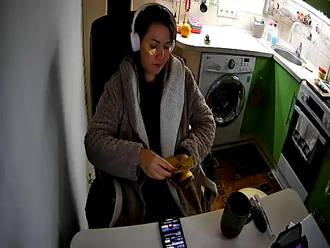 Snapshot of Adda1205 chatting on 29, 9, 2025 Adda1205 online show from 29, 9, 2025