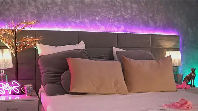 Snapshot of SofiBabe chatting on 4, 11, 2025 SofiBabe online show from 4, 11, 2025