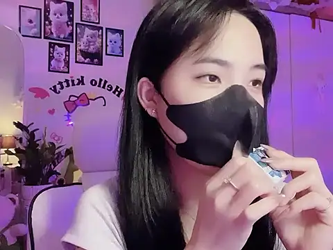 keelinnn19 online show from 10, 10, 2025