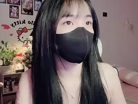 Snapshot of keelinnn19 chatting on 14, 12, 2025 keelinnn19 online show from 14, 12, 2025