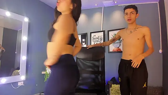 NickandAbby  online show from 22, 3, 2026