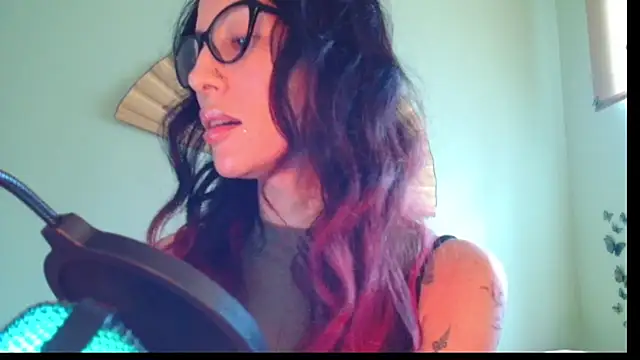 KiotoShine online show from 17, 12, 2025