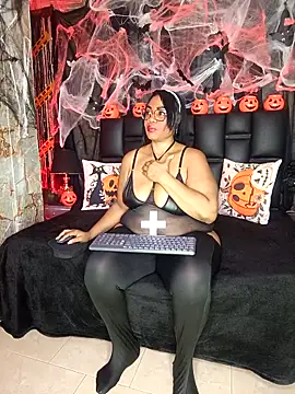Snapshot of aranzzalatin chatting on 12, 10, 2025 aranzzalatin online show from 12, 10, 2025