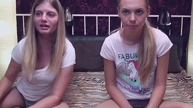 Snapshot of BlondeWitches chatting on 27, 11, 2025 BlondeWitches online show from 27, 11, 2025