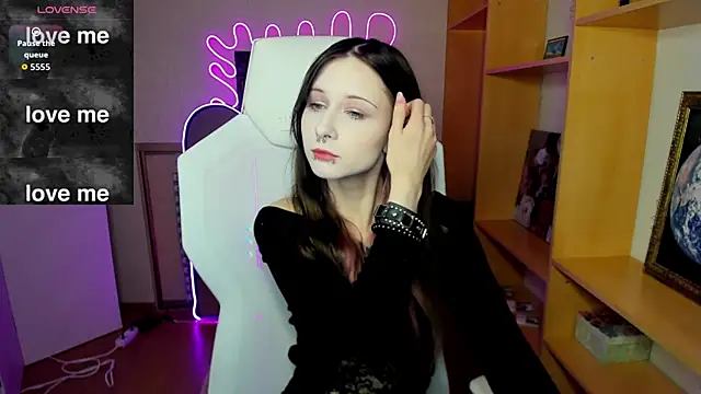 AmamiDark online show from 4, 11, 2025