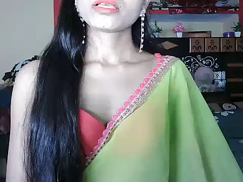 ROSE GOLDE online show from 7, 10, 2025