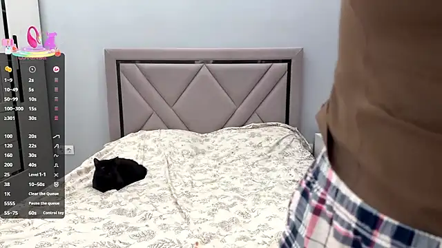 Wow Akemi online show from 10, 2, 2026