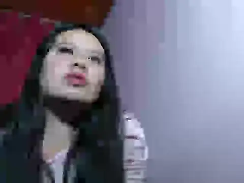 Snapshot of nina_kisslove chatting on 20, 10, 2025 nina kisslove online show from 20, 10, 2025