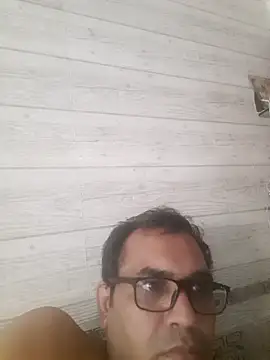 Hot-boy077 online show from 4, 11, 2025