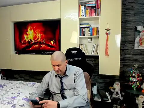 SpartacusDaddy48 online show from 16, 2, 2026