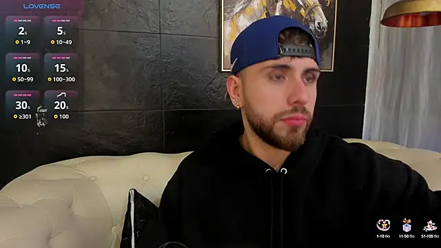 Maximo Wolff online show from 12, 10, 2025